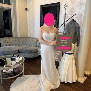 Elegant White Wedding Dress